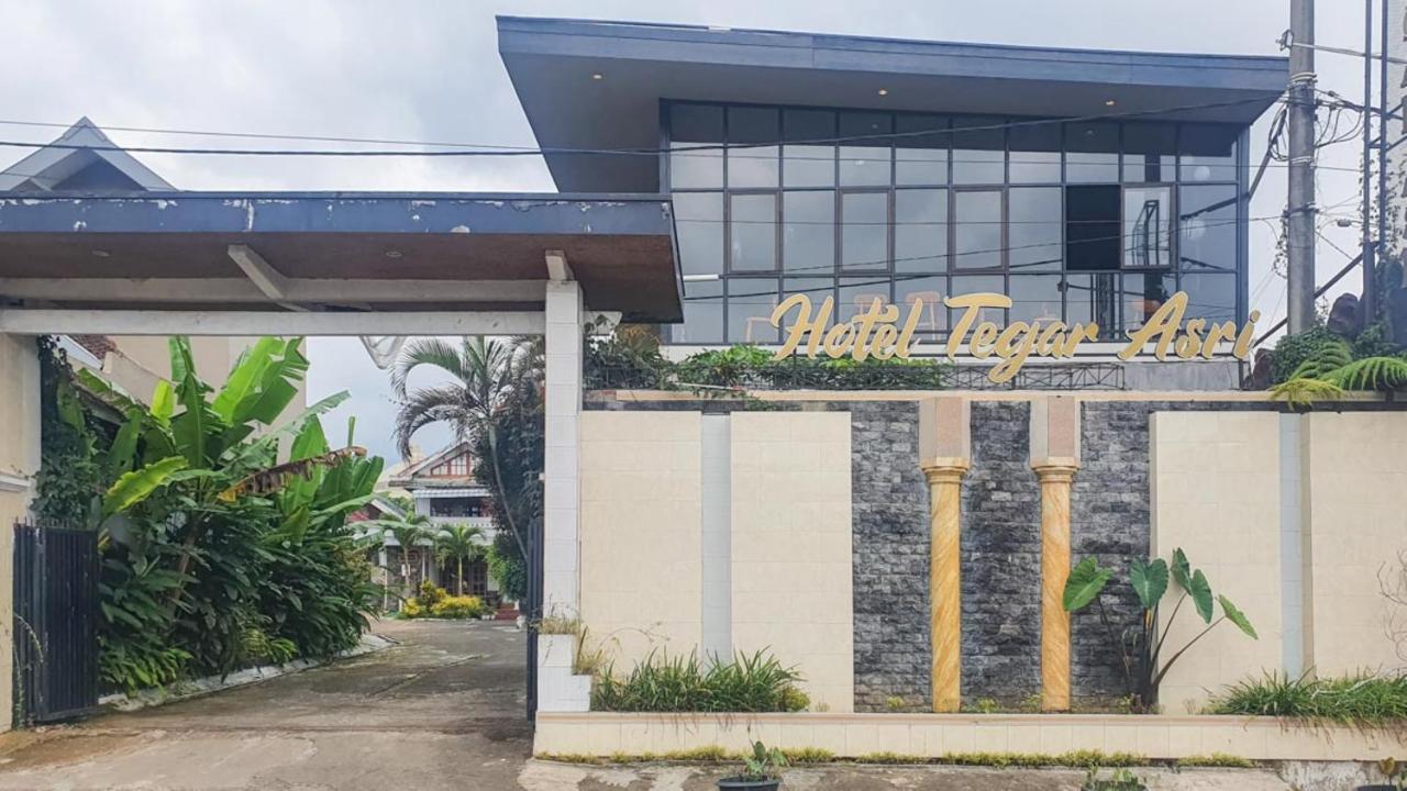 Reddoorz At Pujon Malang Ξενοδοχείο Batu  Εξωτερικό φωτογραφία